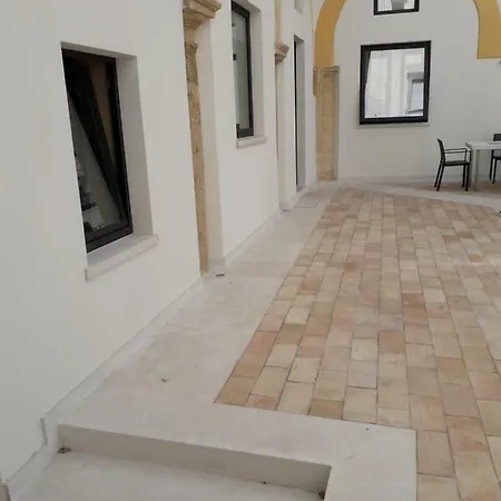 Chiostro Di S. Antonio *